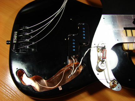 Ремонт электрогитар - пайка гитарной электроники