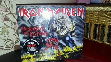 Iron Maiden Number Of The Beast Limited Box Set CD