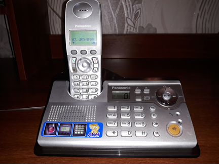 Радиотелефон Panasonic KX-TCD245RU