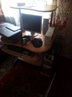 Компьютерный стол + компьютер