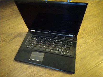 Ноутбук SAMSUNG rf712