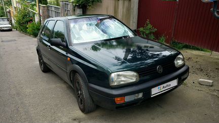 Volkswagen Golf 1.8 МТ, 1994, хетчбэк