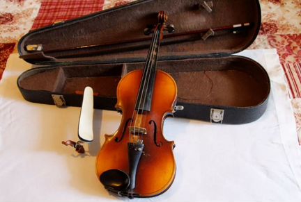 Скрипка 4/4 Antonius Stradivarius Cremonensis Faci