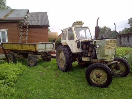 Продам трактор юмз-6Л, прицеп 2птс-4