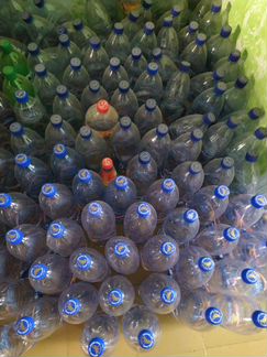 Бутылки пластмас 1,5 л