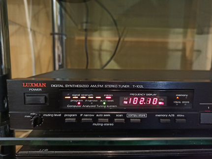 Радио тюнер Luxman t 102 l
