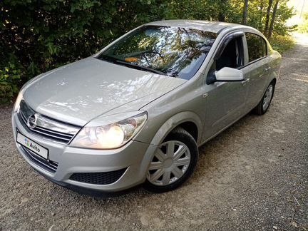 Opel Astra 1.6 МТ, 2008, 262 000 км