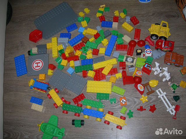 Раритет лего дупло, динозавр, человечки