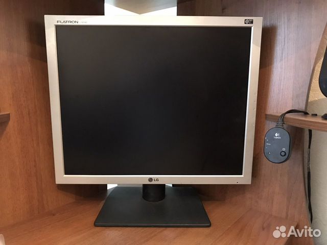 Монитор LG