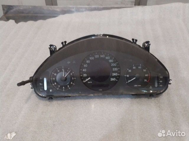 Щиток приборов Мерседес е211