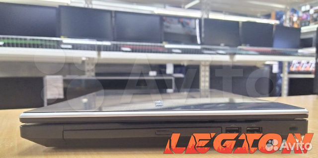 Samsung NP300V5A/A6 3430MX/4GB/AMD 6520G/300GB/15