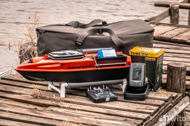 Кораблик для рыбалки:эхолот Toslon TF640,25А,сумки