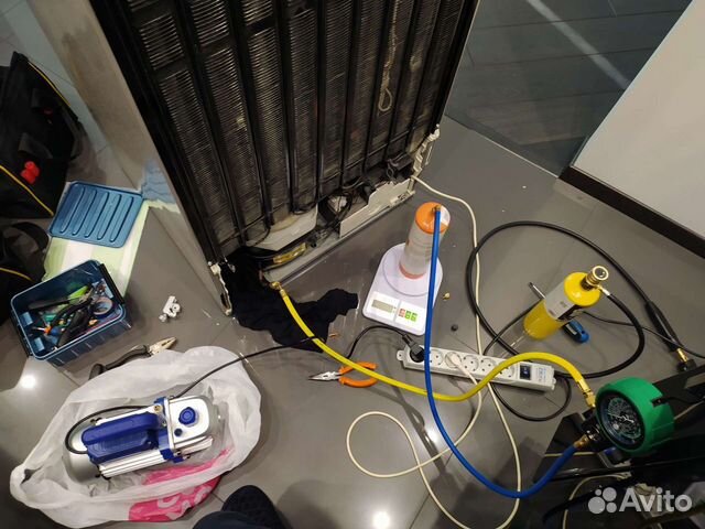 Ремонт холодильников