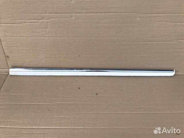 Молдинг двери Фольксваген пассат Б7/ 10-15г