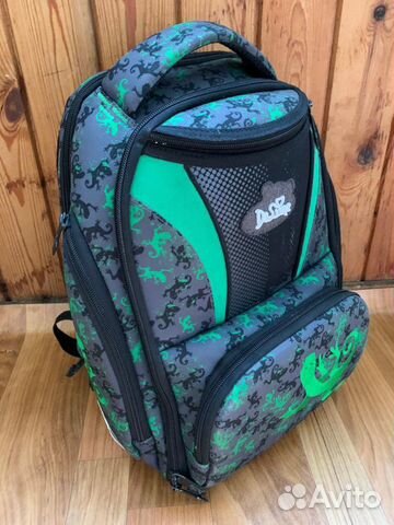 Рюкзак школьный