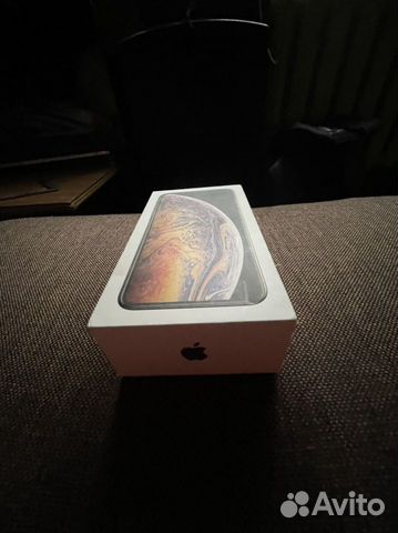 Коробка от iPhone xs max