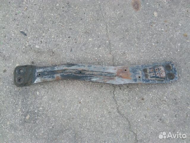 Балка продольная Вольво S 40 I поколения