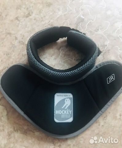 Защита шеи, нагрудник, щитки