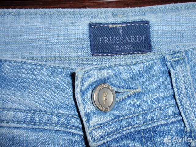 Джинсовые капри Trussardi новые 46 размер Джинсовые капри Trussardi новые 46 размер