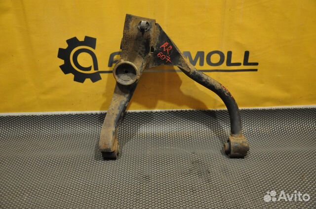 Рычаг задний правый Peugeot 607 9D