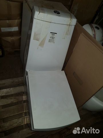 Продам унитаз (моноблок) с нижним выпуском, новый