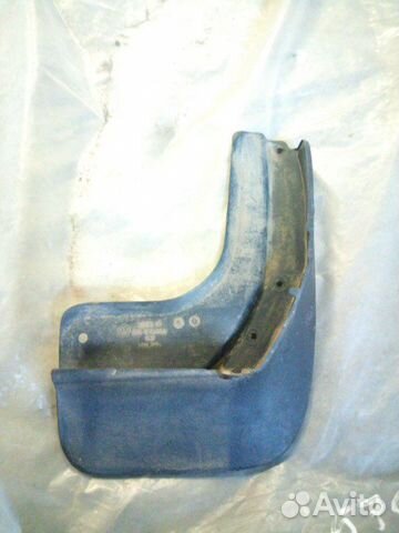 Брызговик правый Volkswagen Passat B-8 2014-2019