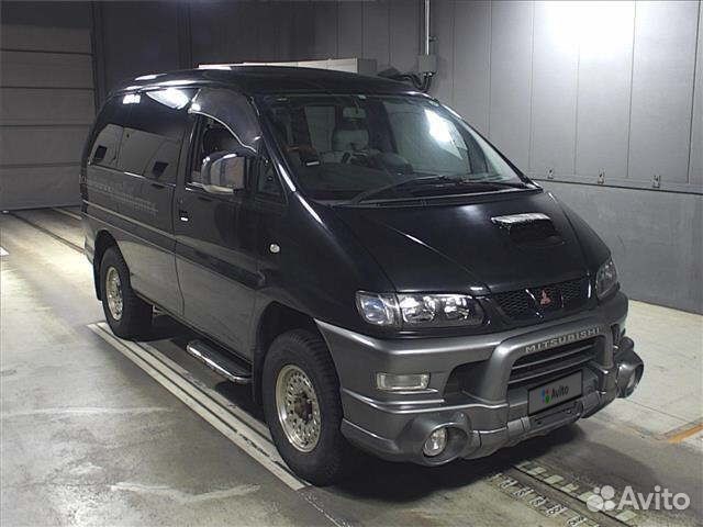 Купить Mitsubishi Delica 2000 Года