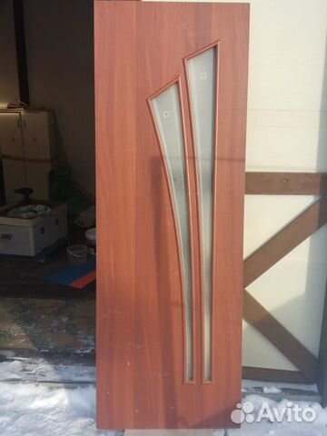 Дверь межкомнатная со стеклом