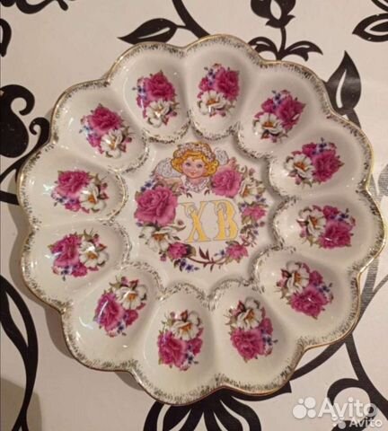 Пасхальная тарелка для яиц и кулича
