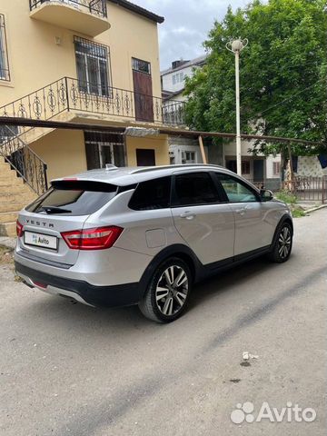 LADA Vesta Cross 1.8 AMT, 2018, битый, 100 000 км