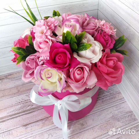 Цветы из мыла в шляпных коробках