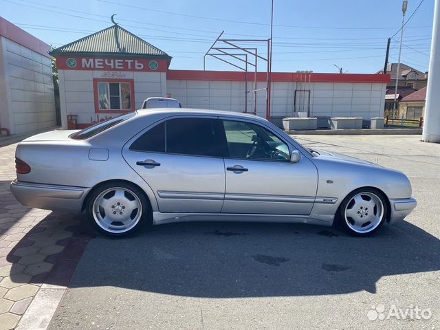 Mercedes-Benz E-класс 2.0 AT, 1998, 449 000 км