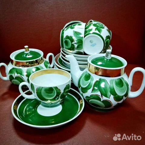 Сервиз Зелёный сад
