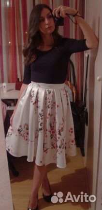 Юбка белая с цветами