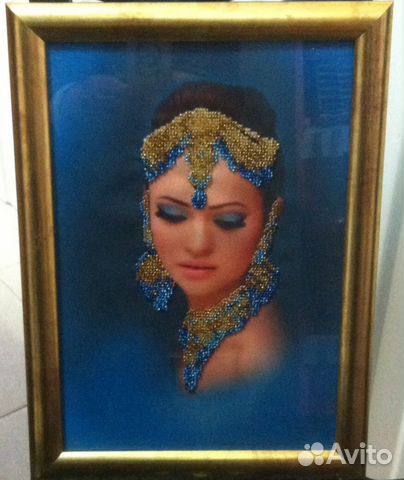 Продаю картину вышитую бисером