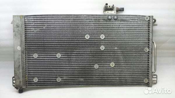 Радиатор кондиционера Мерседес 203 Mercedes W203