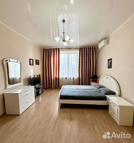 

3-к. квартира, 98 м², 7 кроватей