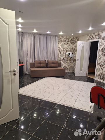 

4-к. квартира, 80 м², 1/18 эт.