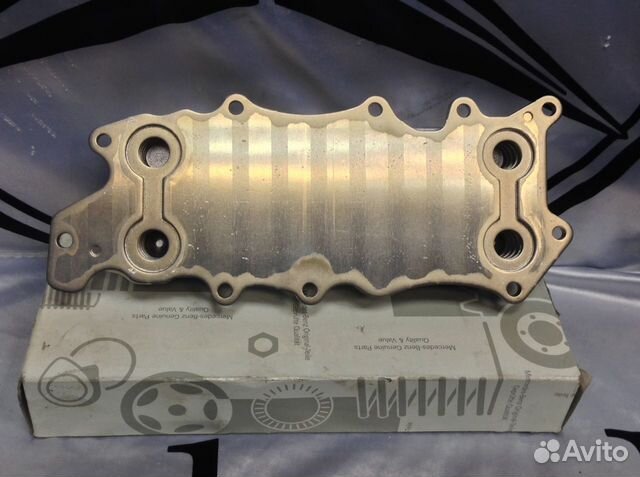 Радиатор масляный Mercedes 642 мотор