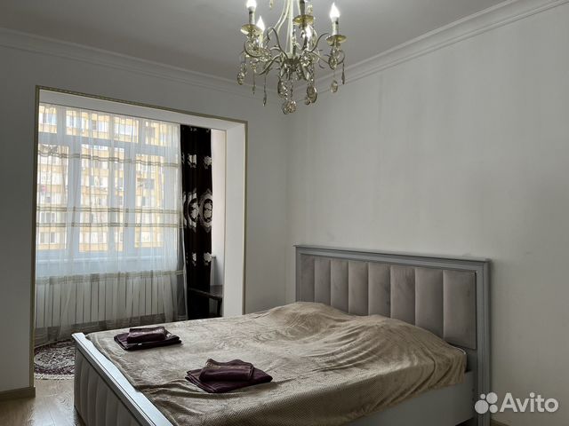 

2-к. квартира, 75 м², 4/10 эт.
