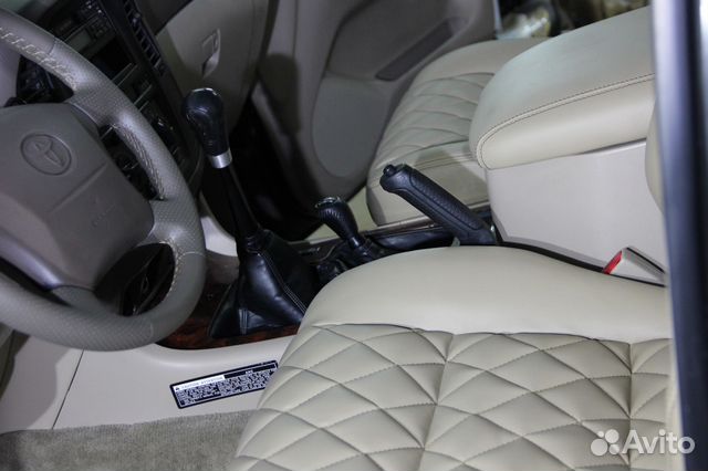 Салон Toyota Land Cruiser 100 Салон Toyota Land Cruiser 100