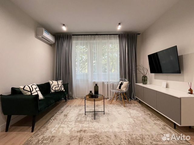 

2-к. квартира, 50 м², 3/9 эт.