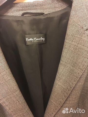 Новый Жакет Пиджак Betty Barclay с биркой 54 разме Новый Жакет Пиджак Betty Barclay с биркой 54 разме