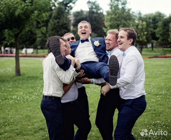 Свадебный фотограф + love story в подарок Свадебный фотограф + love story в подарок