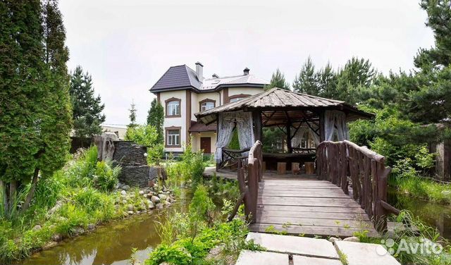 

6-к. дом, 550 м²