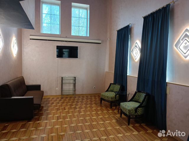 

5-к. дом, 600 м²