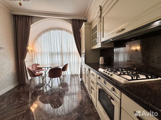

1-к. квартира, 100 м², 1 кровать