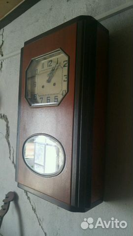 Продам шикарные часы с боем 1950 годов