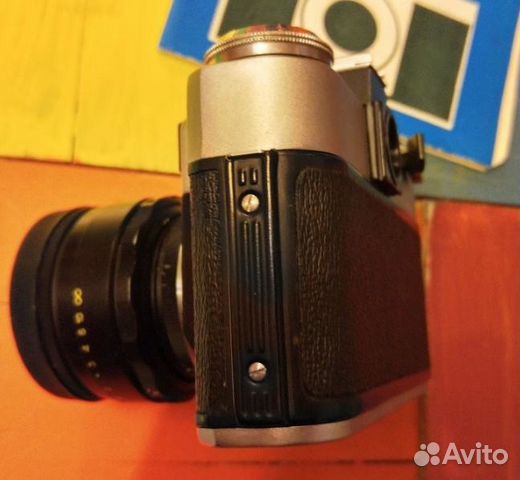 Фотоаппарат Зенит-Е с объективом Helios-44-2 Фотоаппарат Зенит-Е с объективом Helios-44-2
