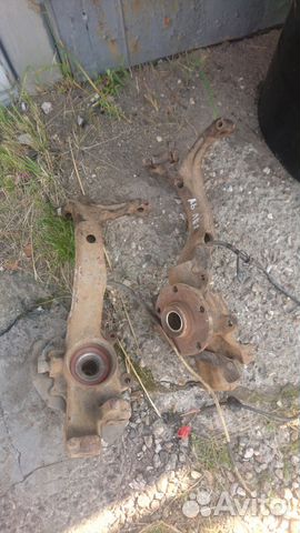 Кулак поворотный передний Audi A6 (C5) 1997-2004 Кулак поворотный передний Audi A6 (C5) 1997-2004